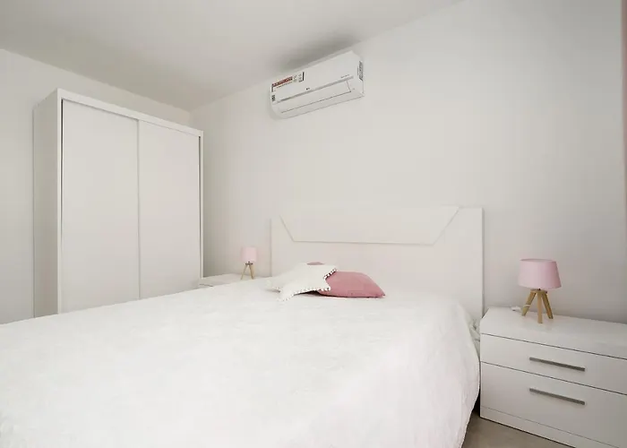 Nuno & Daisy Lagoa (Algarve)